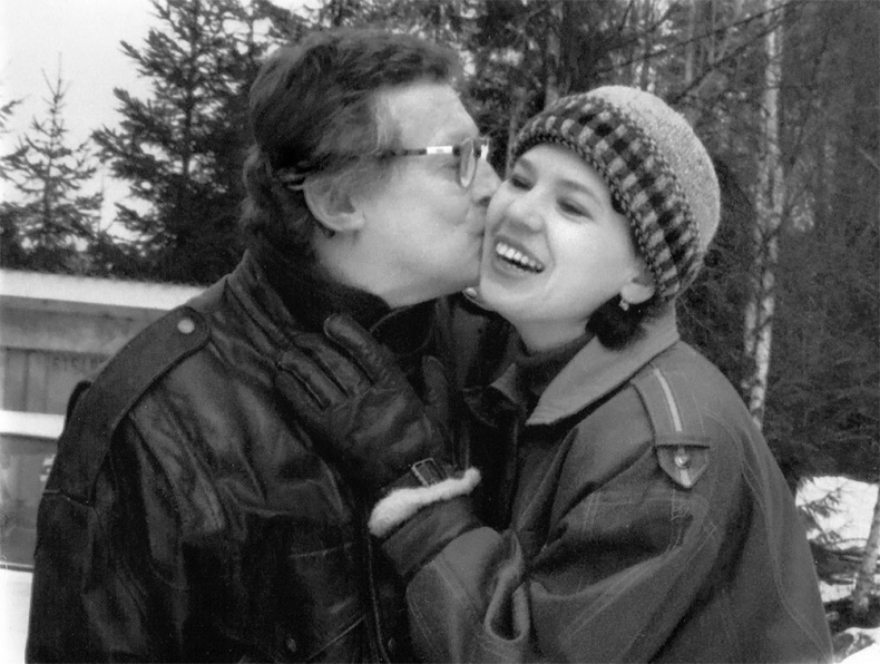 Иллюстрация к книге — Наша счастливая треклятая жизнь [i_046.jpg]