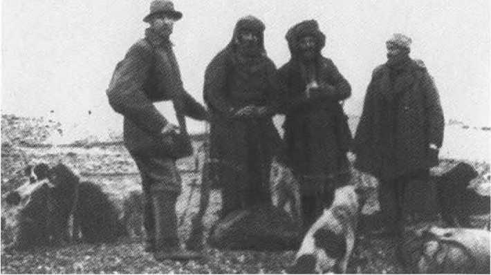 Иллюстрация к книге — Русанов [i_045.jpg]