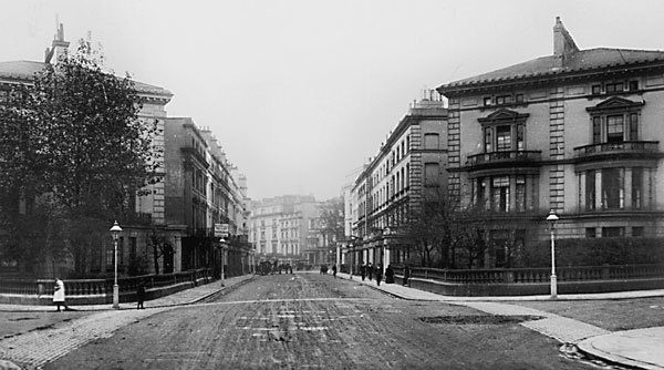 Иллюстрация к книге — Сидней Рейли. Подлинная история «короля шпионов» [i_058.jpg]