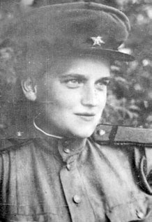 Иллюстрация к книге — Они были молоды и любили [i_004.jpg]