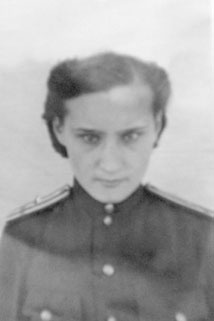 Иллюстрация к книге — Они были молоды и любили [i_005.jpg]