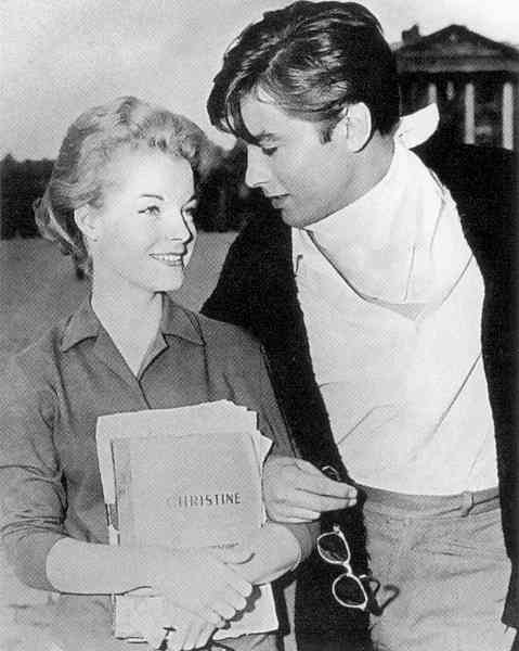 Иллюстрация к книге — Роми Шнайдер. История жизни и любви [_12.vpereryvesjomokristiny.jpg]