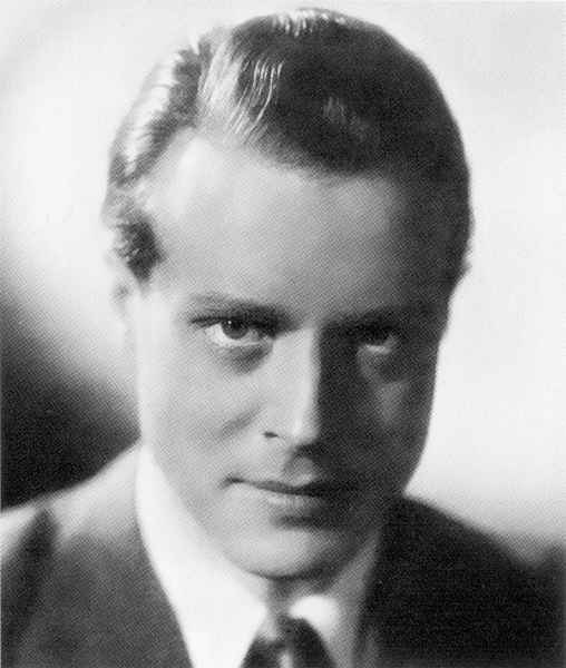 Иллюстрация к книге — Роми Шнайдер. История жизни и любви [_2.otecvolfalbaretti.jpg]