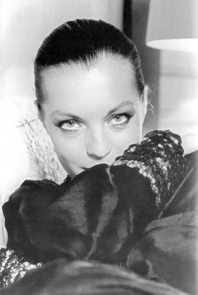 Иллюстрация к книге — Роми Шнайдер. История жизни и любви [_48.romishnajjder.jpg]