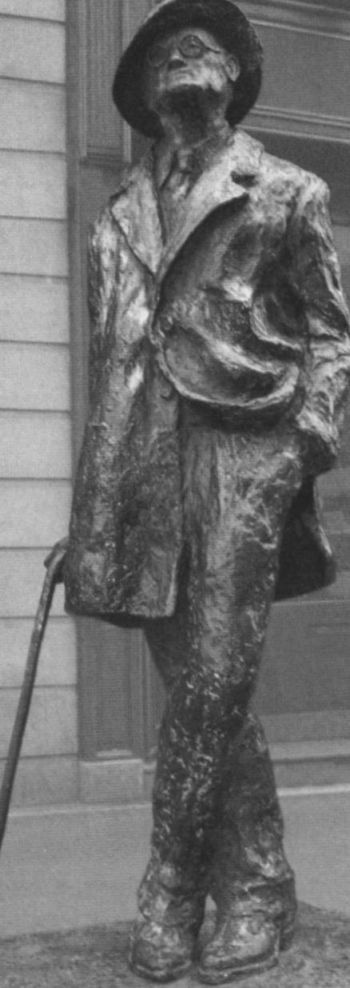 Иллюстрация к книге — Джойс [i_062.jpg]