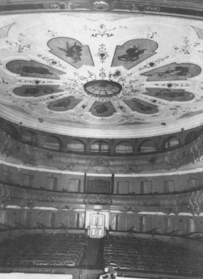 Иллюстрация к книге — Чехов [i_007.jpg]