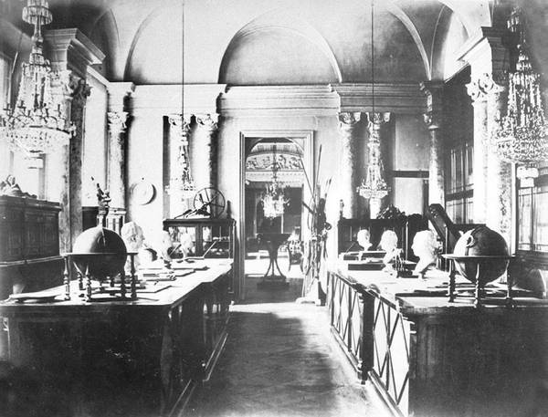 Иллюстрация к книге — Строгоновы. 500 лет рода. Выше только цари [i_067.jpg]