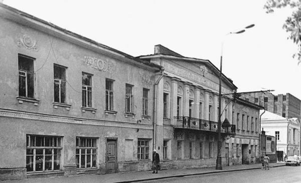 Иллюстрация к книге — Строгоновы. 500 лет рода. Выше только цари [i_079.jpg]