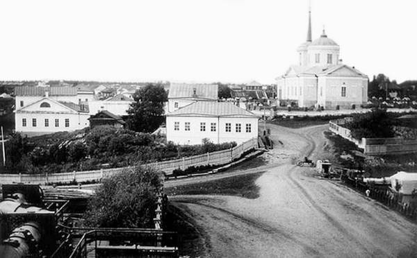 Иллюстрация к книге — Строгоновы. 500 лет рода. Выше только цари [i_156.jpg]