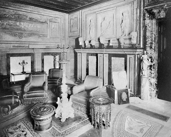 Иллюстрация к книге — Строгоновы. 500 лет рода. Выше только цари [i_189.jpg]