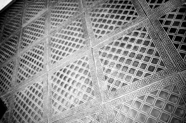 Иллюстрация к книге — Строгоновы. 500 лет рода. Выше только цари [i_342.jpg]