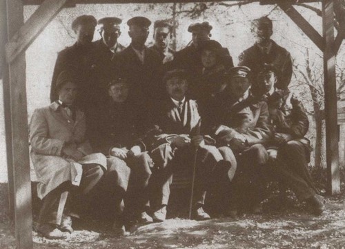 Иллюстрация к книге — Курчатов [i_013.jpg]