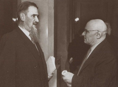 Иллюстрация к книге — Курчатов [i_048.jpg]