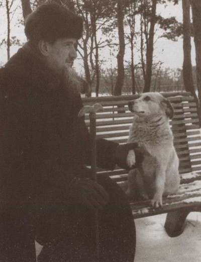 Иллюстрация к книге — Курчатов [i_056.jpg]