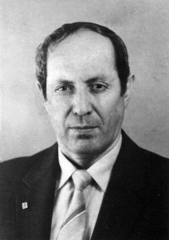 Иллюстрация к книге — &quot;Пламенные моторы&quot; Архипа Люльки [i_041.jpg]