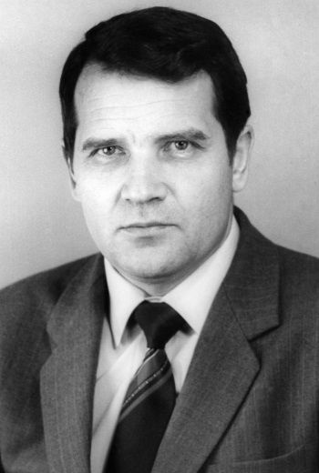 Иллюстрация к книге — &quot;Пламенные моторы&quot; Архипа Люльки [i_043.jpg]