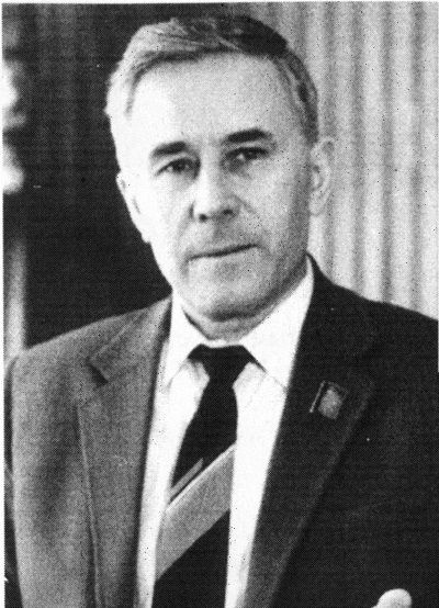 Иллюстрация к книге — &quot;Пламенные моторы&quot; Архипа Люльки [i_101.jpg]