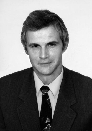 Иллюстрация к книге — &quot;Пламенные моторы&quot; Архипа Люльки [i_141.jpg]