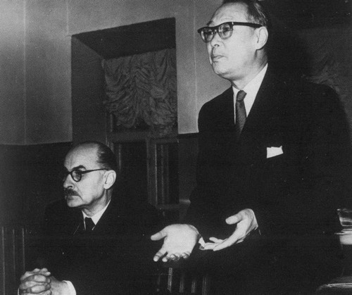 Иллюстрация к книге — Роман Ким [i_051.jpg]