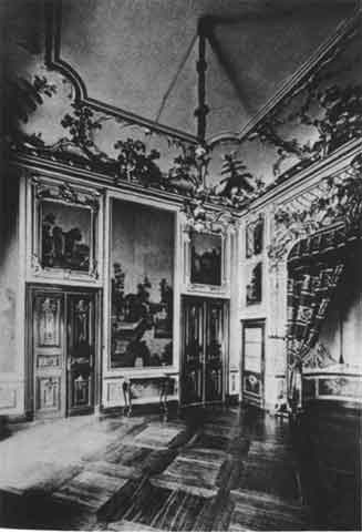 Иллюстрация к книге — Бирон [i_036.jpg]