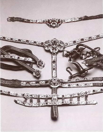 Иллюстрация к книге — Анна Иоанновна [i_072.jpg]