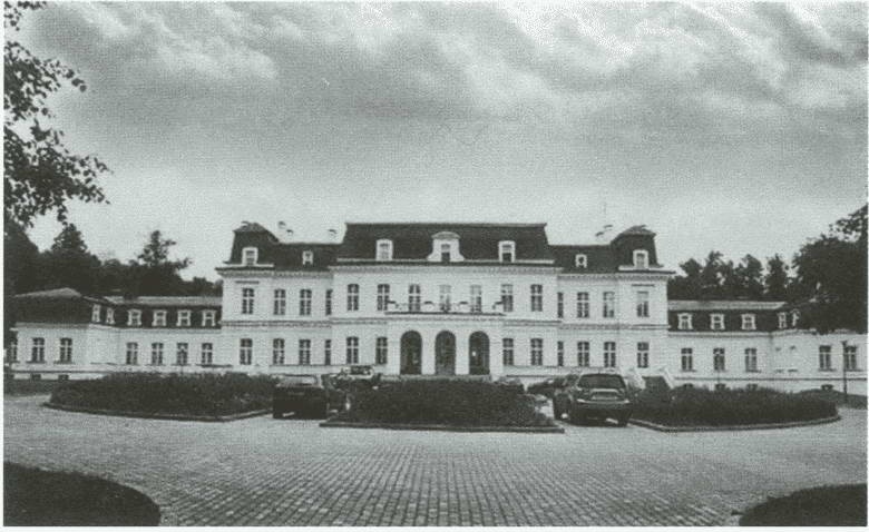 Иллюстрация к книге — Артемий Волынский [i_049.jpg]