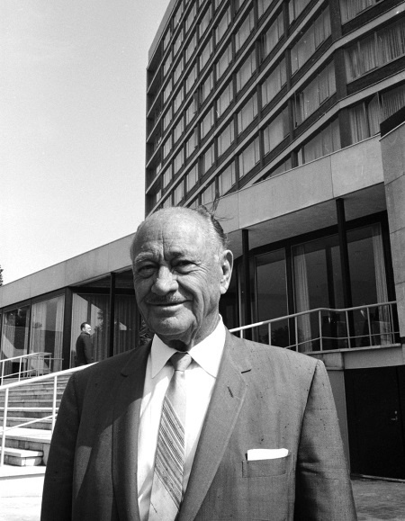 Иллюстрация к книге — Дональд Трамп. Провокация успеха [i_020.jpg]