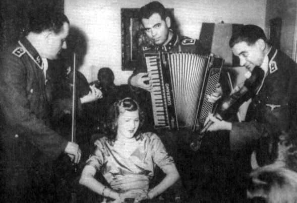 Иллюстрация к книге — Загубленная жизнь Евы Браун [i_072.jpg]