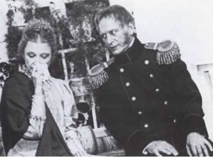 Иллюстрация к книге — Летят за днями дни... [i_069.jpg]