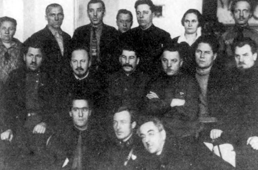 Иллюстрация к книге — Незабываемое [_16.jpg]