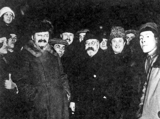 Иллюстрация к книге — Незабываемое [_35.jpg]