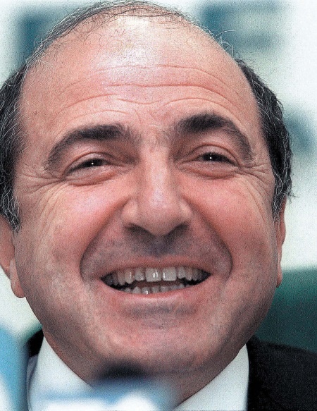 Иллюстрация к книге — Время Березовского [i_056.jpg]