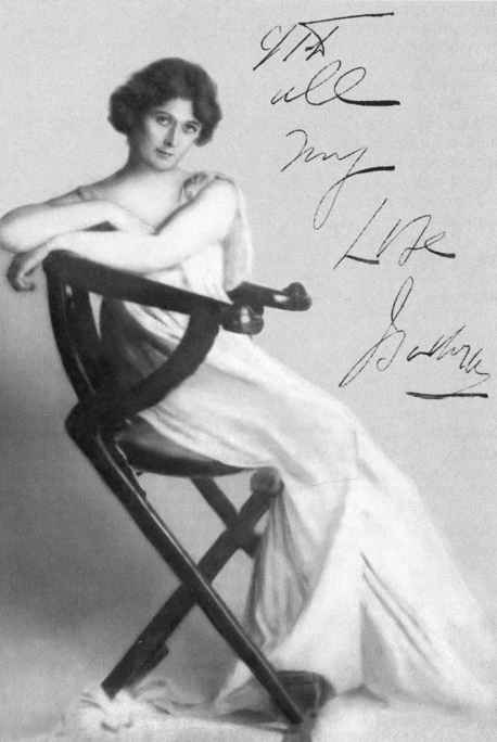 Иллюстрация к книге — Айседора Дункан [i_026.jpg]