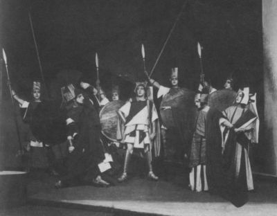 Иллюстрация к книге — Таиров [i_024.jpg]