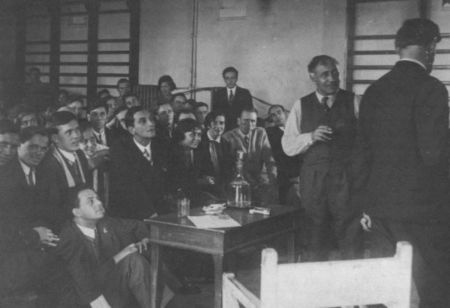 Иллюстрация к книге — Таиров [i_052.jpg]