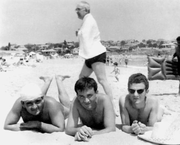 Иллюстрация к книге — Ты следующий [i_023.jpg]