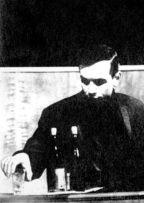 Иллюстрация к книге — Ты следующий [i_031.jpg]