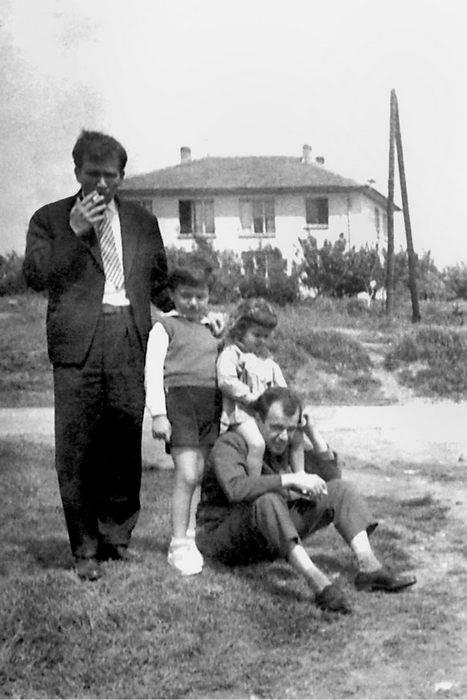 Иллюстрация к книге — Ты следующий [i_040.jpg]