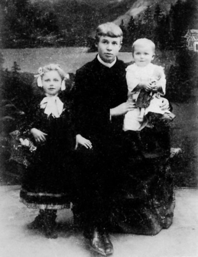 Иллюстрация к книге — Сергей Есенин. Биография [i_016.jpg]