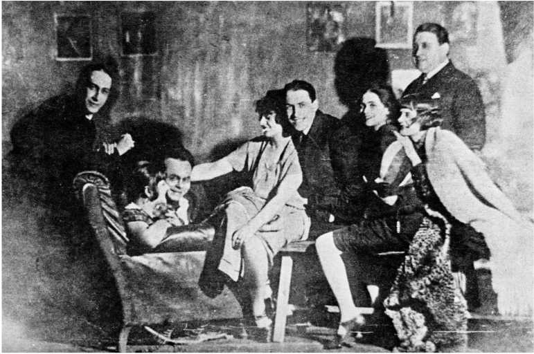 Иллюстрация к книге — Сергей Есенин. Биография [i_165.jpg]