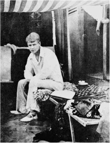 Иллюстрация к книге — Сергей Есенин. Биография [i_183.jpg]