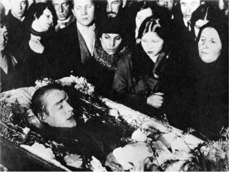 Иллюстрация к книге — Сергей Есенин. Биография [i_220.jpg]