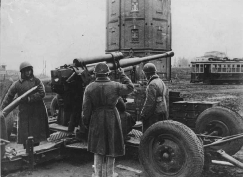 Иллюстрация к книге — Сражение за Тулу [i_060.jpg]