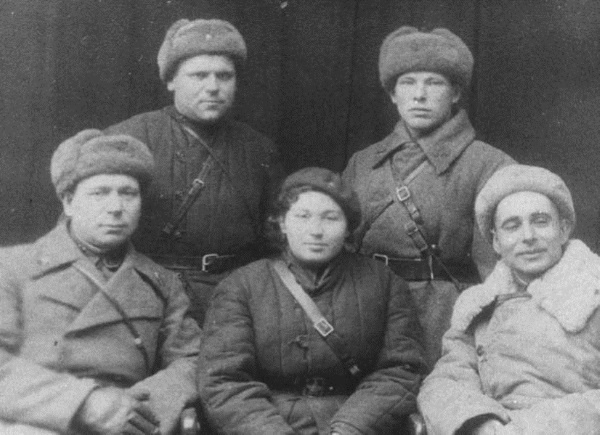 Иллюстрация к книге — Сражение за Тулу [i_076.jpg]