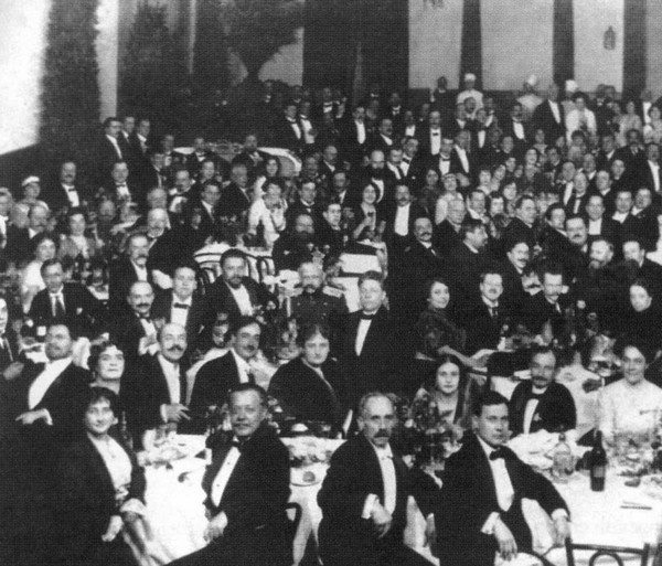 Иллюстрация к книге — Партер и карцер. Воспоминания офицера и театрала [i_025.jpg]