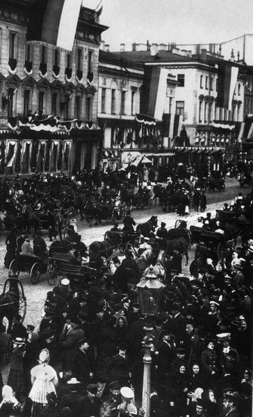 Иллюстрация к книге — Партер и карцер. Воспоминания офицера и театрала [i_046.jpg]