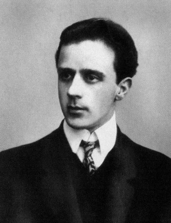 Иллюстрация к книге — Партер и карцер. Воспоминания офицера и театрала [i_049.jpg]