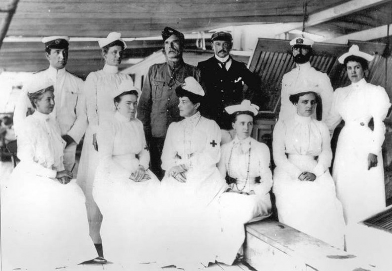 Иллюстрация к книге — Черчилль. Династия на вершине мира [i_013.jpg]