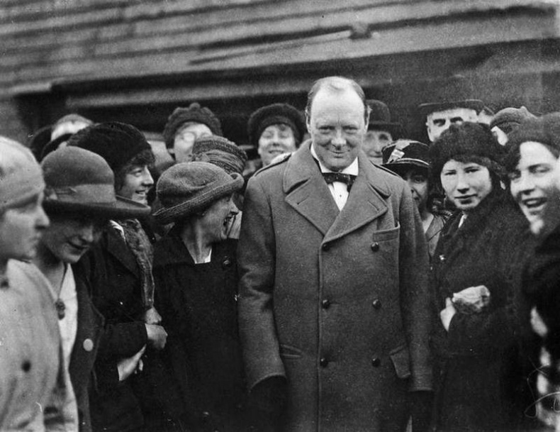 Иллюстрация к книге — Черчилль. Династия на вершине мира [i_015.jpg]