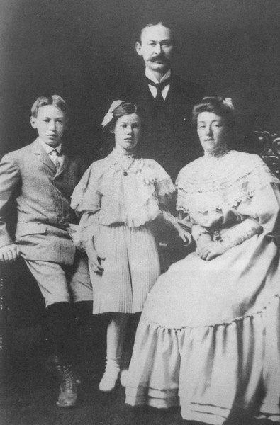 Иллюстрация к книге — Генри Миллер [i_005.jpg]